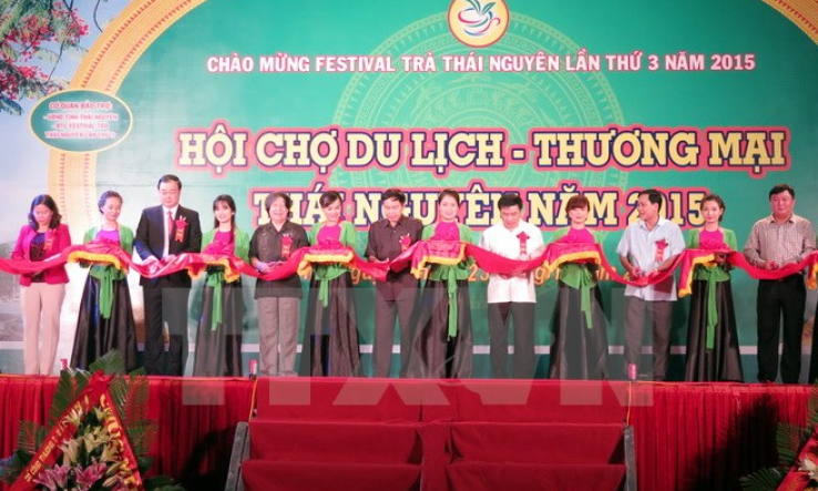 Khai mạc Festival Tr&agrave; Th&aacute;i Nguy&ecirc;n 2015 &ldquo;Tinh hoa Tr&agrave; Việt&rdquo;
