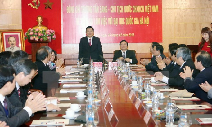 Chủ tịch nước thăm v&agrave; l&agrave;m việc tại Đại học Quốc gia H&agrave; Nội
