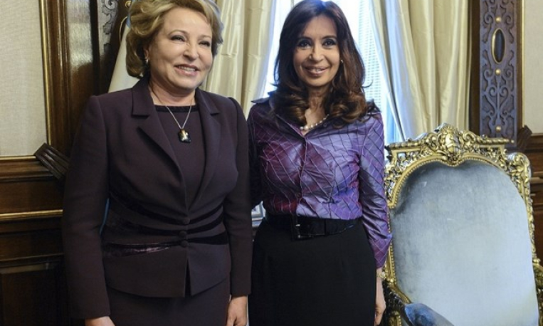 Chủ tịch nước tiếp x&uacute;c cử tri Quận 4: Kh&ocirc;ng c&oacute; g&igrave; tự nhi&ecirc;n m&agrave; c&oacute;