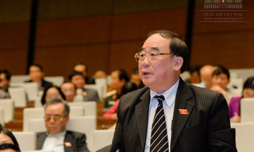 Trả nợ gốc v&agrave; l&atilde;i vay đang b&agrave;o m&ograve;n ng&acirc;n s&aacute;ch với tốc độ rất lớn