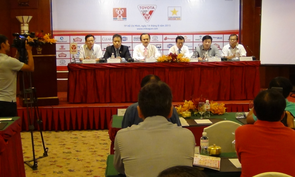 Đo&agrave;n cấp cao Đảng cộng sản Mỹ thăm Việt Nam