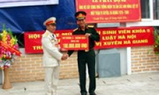 X&acirc;y nh&agrave; tưởng niệm tri &acirc;n c&aacute;c anh h&ugrave;ng liệt sỹ mặt trận Vị Xuy&ecirc;n