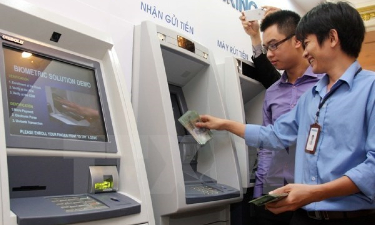 Năm 2017, tăng lương tối thiểu v&ugrave;ng sẽ thấp hơn mức 12,4%