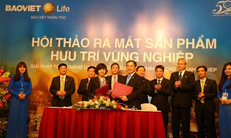 Hội nghị tiếp x&uacute;c cử tri, người ứng cử ĐBQH biết trước &iacute;t nhất 7 ng&agrave;y