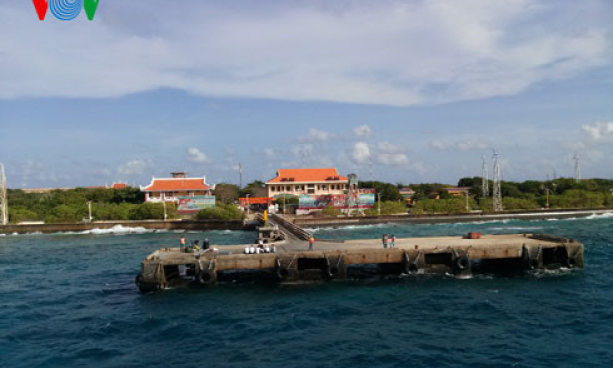 Tiễn 200 đại biểu l&ecirc;n đường thăm quần đảo Trường Sa