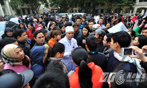 Đề nghị Bộ Ch&iacute;nh trị khai trừ khỏi Đảng đối với 1 trường hợp