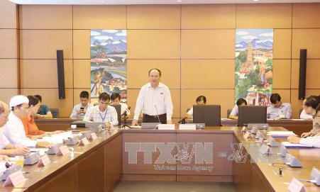 Chủ tịch nước gặp mặt Ban li&ecirc;n lạc qu&acirc;n t&igrave;nh nguyện Việt Nam tại L&agrave;o