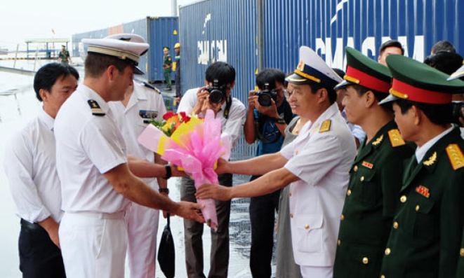 Cần Thơ ph&aacute;t triển du lịch theo hướng đ&ocirc; thị sinh th&aacute;i miệt vườn