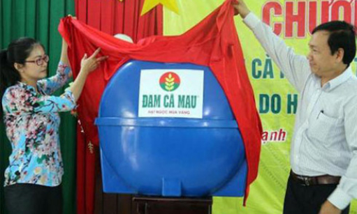 Hỗ trợ người d&acirc;n khắc phục hạn h&aacute;n, x&acirc;m nhập mặn