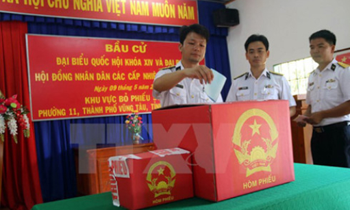 Tổ chức bầu cử sớm cho c&aacute;n bộ, chiến sỹ Tiểu đo&agrave;n DK1