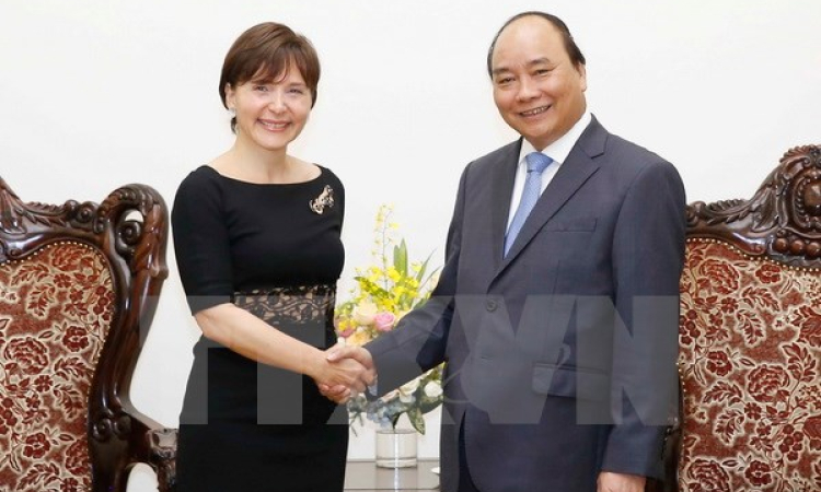 Thủ tướng đề nghị Italy đ&agrave;o tạo nh&acirc;n lực chất lượng cao