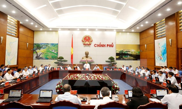 Kiềm chế lạm ph&aacute;t, khơi th&ocirc;ng nguồn lực để ph&aacute;t triển bền vững