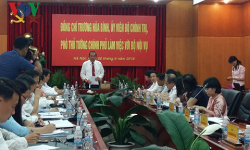 Ph&oacute; Thủ tướng: Thi tuyển c&ocirc;ng chức phải c&ocirc;ng khai, minh bạch