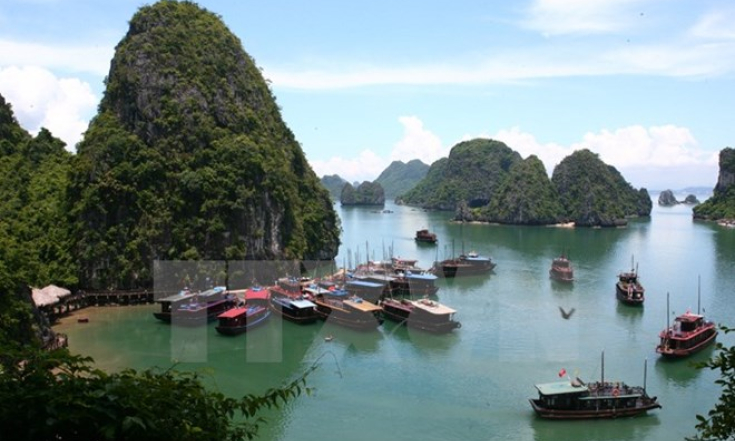 Thủ tướng Romania thăm Di sản thi&ecirc;n nhi&ecirc;n thế giới Vịnh Hạ Long