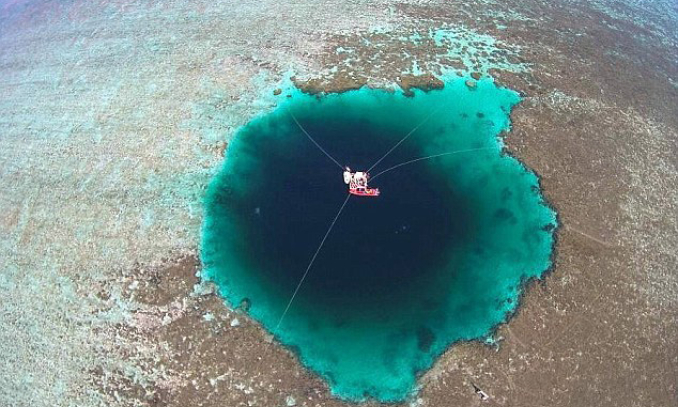 Vịnh Hạ Long từng c&oacute; hố &ldquo;tử thần&rdquo;