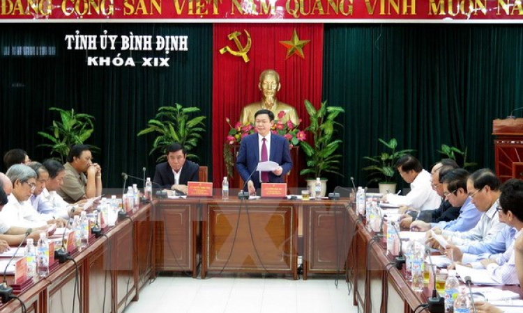 PTT chỉ đạo kiểm điểm của Ban Thường vụ Tỉnh ủy B&igrave;nh Đ&igrave;nh