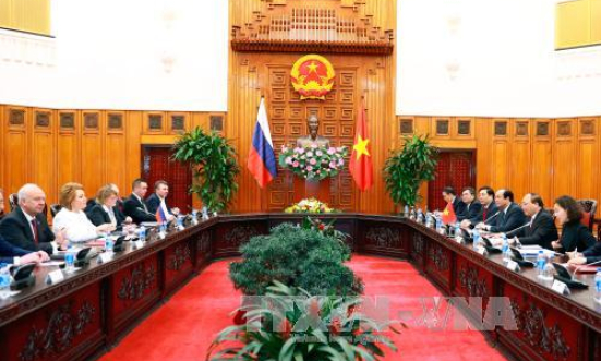 Thủ tướng Nguyễn Xu&acirc;n Ph&uacute;c tiếp Chủ tịch Hội đồng Li&ecirc;n bang Nga