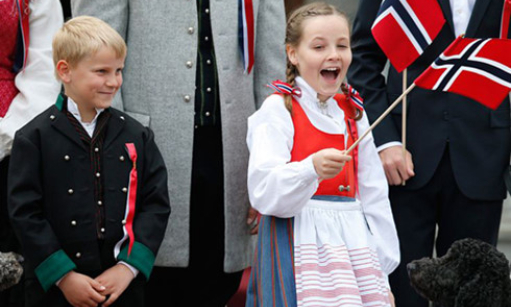 Quốc gia n&agrave;o đang hạnh ph&uacute;c nhất thế giới?