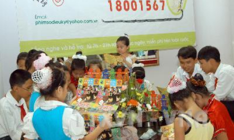 Ủy ban nh&acirc;n d&acirc;n c&aacute;c cấp tăng cường c&aacute;c giải ph&aacute;p ph&ograve;ng, chống x&acirc;m hại trẻ em