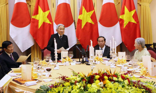 X&uacute;c động b&agrave;i ph&aacute;t biểu của Nh&agrave; vua Nhật Bản tại Quốc yến