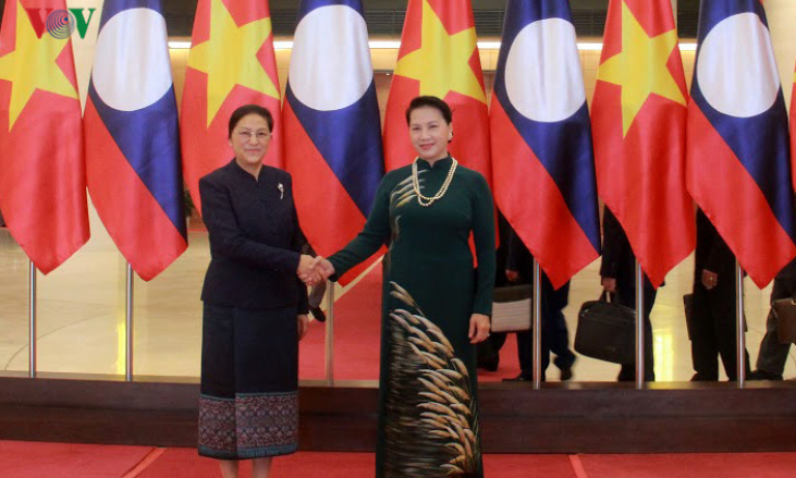 Lễ đ&oacute;n Chủ tịch Quốc hội L&agrave;o thăm hữu nghị ch&iacute;nh thức Việt Nam