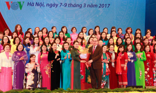 B&agrave; Nguyễn Thị Thu H&agrave; t&aacute;i đắc cử Chủ tịch Hội Li&ecirc;n hiệp Phụ nữ Việt Nam