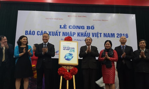 Bộ C&ocirc;ng Thương lần đầu c&ocirc;ng bố B&aacute;o c&aacute;o xuất nhập khẩu Việt Nam