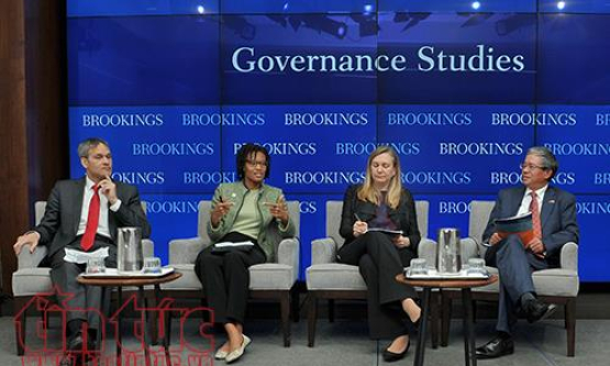 Chuy&ecirc;n gia Mỹ đ&aacute;nh gi&aacute; cao năng lực quản l&yacute; y tế của Việt Nam