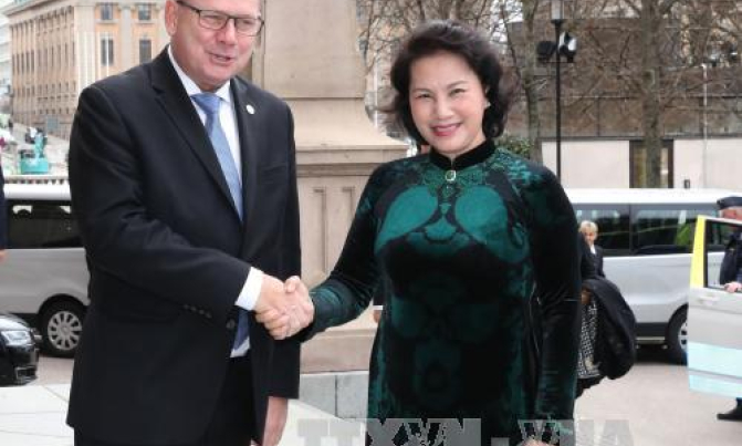 Chủ tịch Quốc hội Nguyễn Thị Kim Ng&acirc;n hội đ&agrave;m với Chủ tịch Quốc hội Thụy Điển