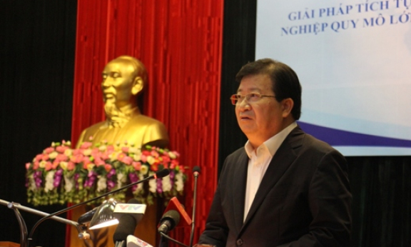 T&iacute;ch tụ ruộng đất nhưng kh&ocirc;ng l&agrave;m ngh&egrave;o h&oacute;a người d&acirc;n