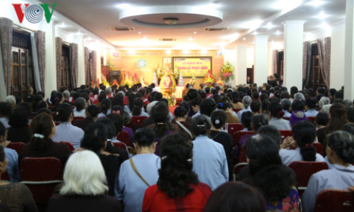 H&agrave;ng ngh&igrave;n Phật tử dự Đại lễ k&iacute;nh mừng Phật Đản ở Quảng Ninh