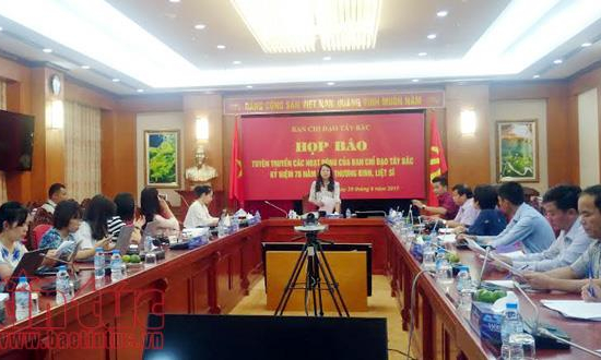 Lễ tri &acirc;n người c&oacute; c&ocirc;ng với c&aacute;ch mạng v&ugrave;ng T&acirc;y Bắc được tổ chức tại Sơn La