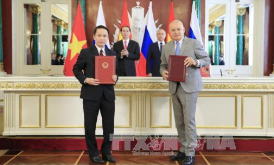 Th&ocirc;ng tấn x&atilde; Việt Nam k&yacute; Thỏa thuận trao đổi th&ocirc;ng tin với H&atilde;ng truyền th&ocirc;ng Sputnik