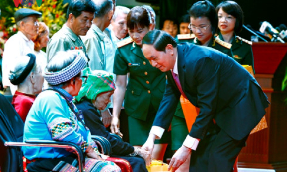 Chủ tịch nước dự kỷ niệm 110 năm Ng&agrave;y th&agrave;nh lập tỉnh L&agrave;o Cai