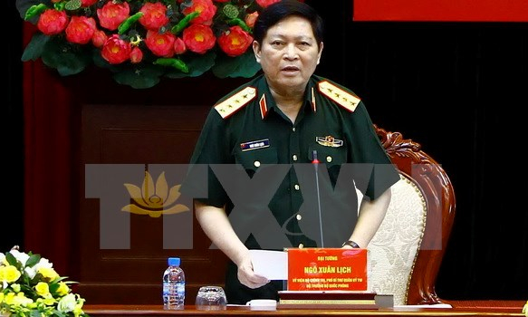 Qu&acirc;n đội tham gia ph&aacute;t triển kinh tế l&agrave; quan điểm nhất qu&aacute;n của Đảng