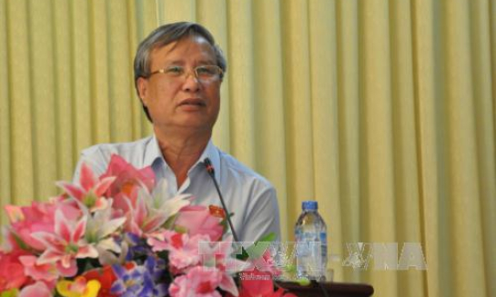 Bộ Ch&iacute;nh trị ph&acirc;n c&ocirc;ng đồng ch&iacute; Trần Quốc Vượng tham gia Thường trực Ban B&iacute; thư