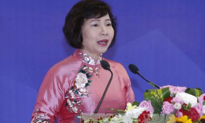 Miễn nhiệm chức vụ Thứ trưởng Bộ C&ocirc;ng Thương đối với b&agrave; Hồ Thị Kim Thoa