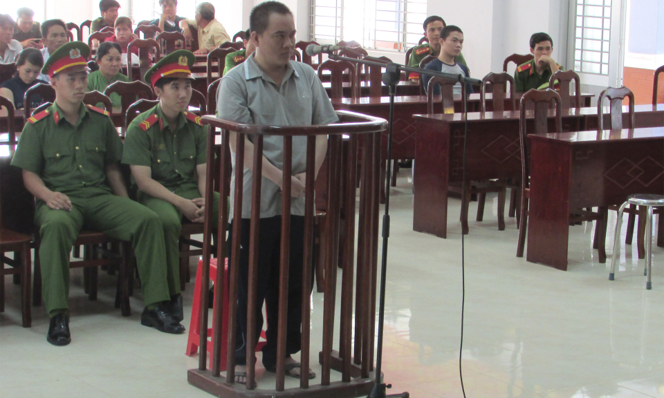Bến Lức: X&eacute;t xử lưu động &aacute;n h&igrave;nh sự