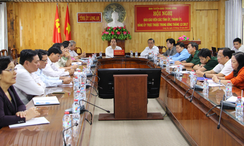 Hội nghị trực tuyến to&agrave;n quốc b&aacute;o c&aacute;o vi&ecirc;n th&aacute;ng 12/2017