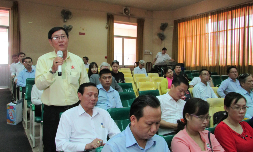 UBND tỉnh Long An đối thoại với doanh nghiệp: Nhiều kiến nghị được DN phản &aacute;nh