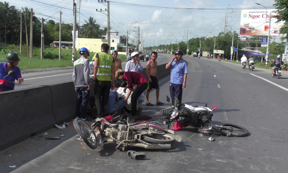 Long An v&agrave;o đợt cao điểm đảm bảo an to&agrave;n giao th&ocirc;ng lễ, tết