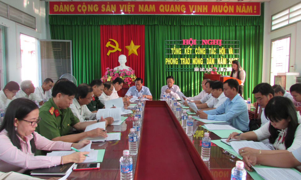 Bến Lức tổng kết c&ocirc;ng t&aacute;c Hội v&agrave; phong tr&agrave;o n&ocirc;ng d&acirc;n năm 2017