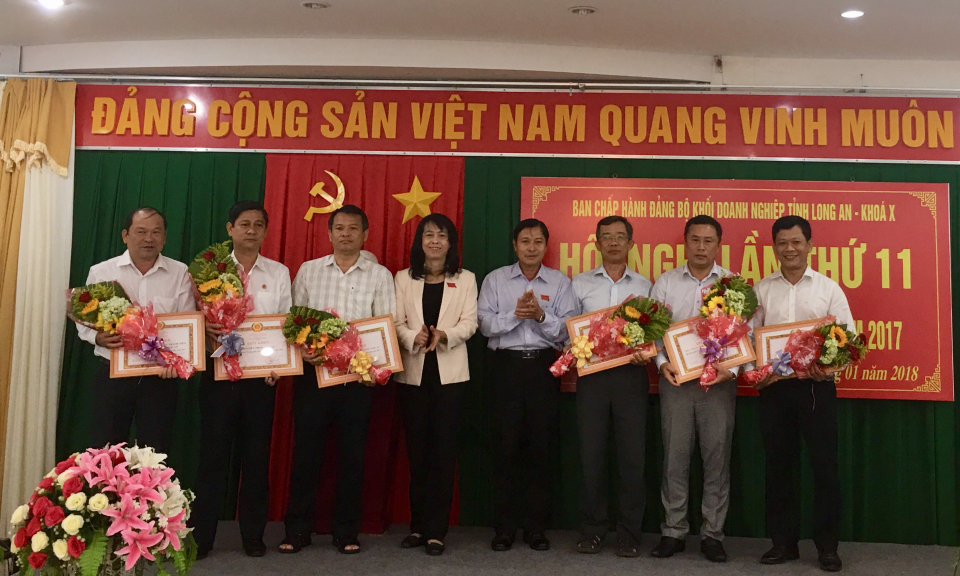 Đảng ủy khối doanh nghiệp tổng kết c&ocirc;ng t&aacute;c x&acirc;y dựng Đảng năm 2017