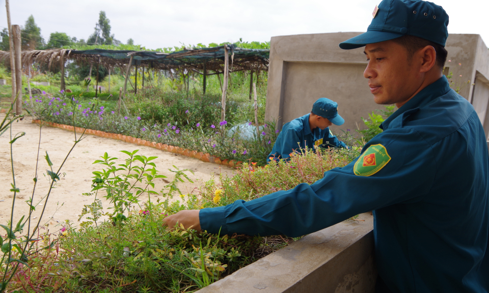Chiến sĩ “Sao Vu&ocirc;ng” giỏi hội thao, phong tr&agrave;o tốt