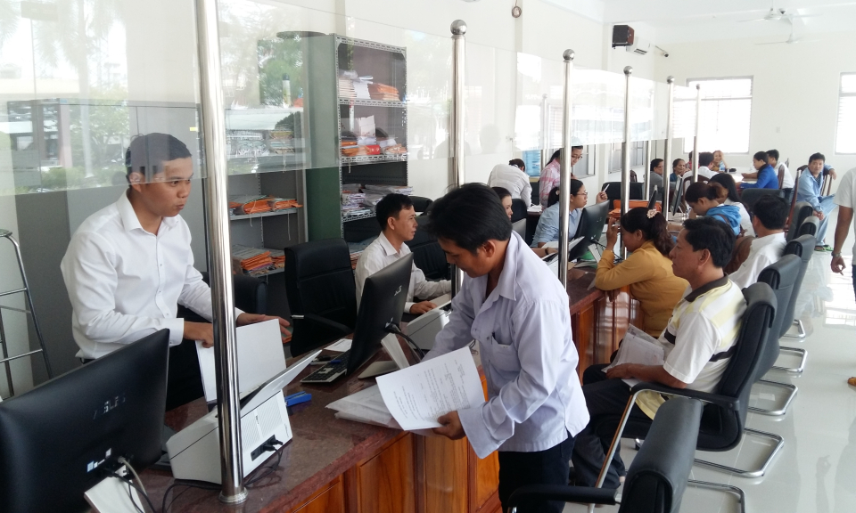 TP T&acirc;n An: Đưa v&agrave;o vận h&agrave;nh Trung t&acirc;m h&agrave;nh ch&iacute;nh c&ocirc;ng