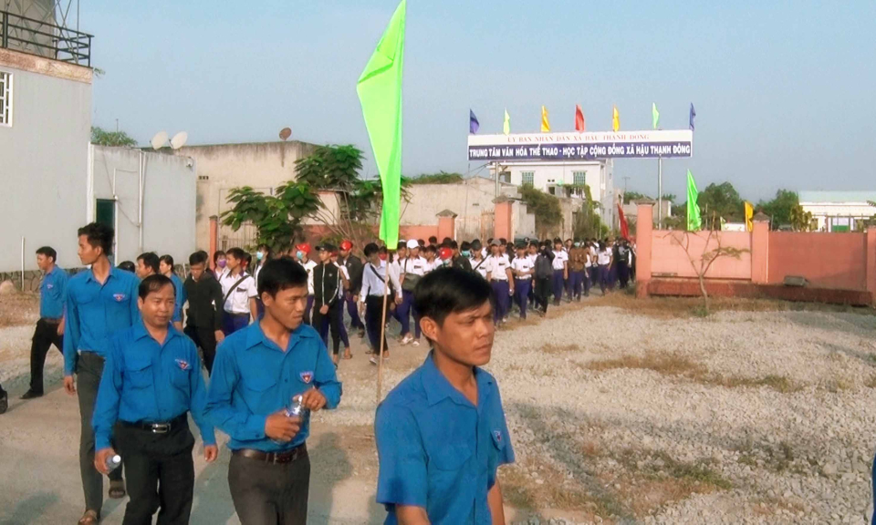 T&acirc;n Thạnh: Lễ ph&aacute;t động &ldquo;Th&aacute;ng h&agrave;nh động v&igrave; an to&agrave;n thực phẩm&rdquo; năm 2018