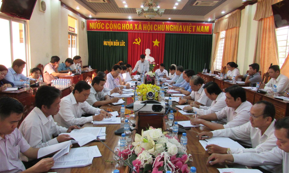 Bến Lức : Sơ kết t&igrave;nh h&igrave;nh ph&aacute;t triển KT &ndash; XH qu&yacute; 1/2018