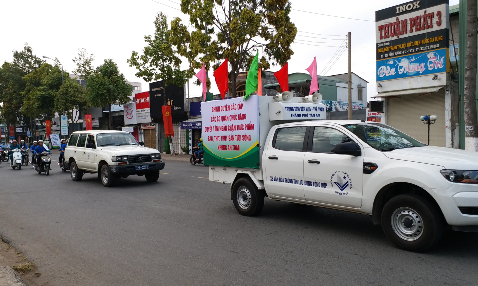 Long An: C&aacute;c địa phương hưởng ứng th&aacute;ng h&agrave;nh động v&igrave; an to&agrave;n thực phẩm