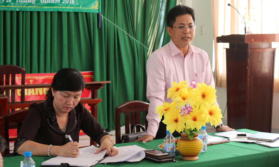 Họp Ban đại diện hội đồng quản trị Ng&acirc;n h&agrave;ng Ch&iacute;nh s&aacute;ch x&atilde; hội huyện T&acirc;n Thạnh, Mộc Ho&aacute;
