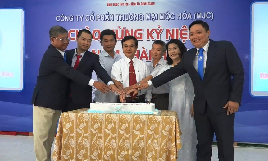 Kỷ niệm 40 năm ng&agrave;y th&agrave;nh lập C&ocirc;ng ty Cổ phần thương mại Mộc H&oacute;a